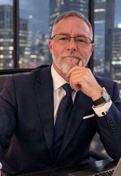 Ivan Desmond Lui, Leadership